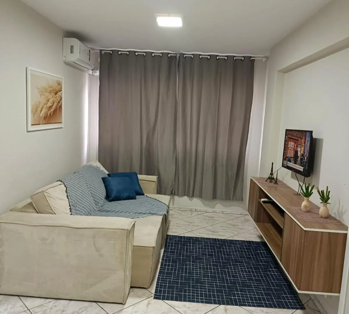Apartmento 2 Dormitorios Quadra Mar Balneário Camboriú Διαμέρισμα